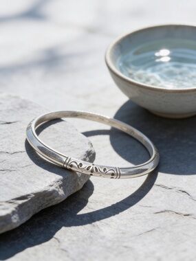 Brighton Silver Plated Bangle Bracelet Size 7 3/4